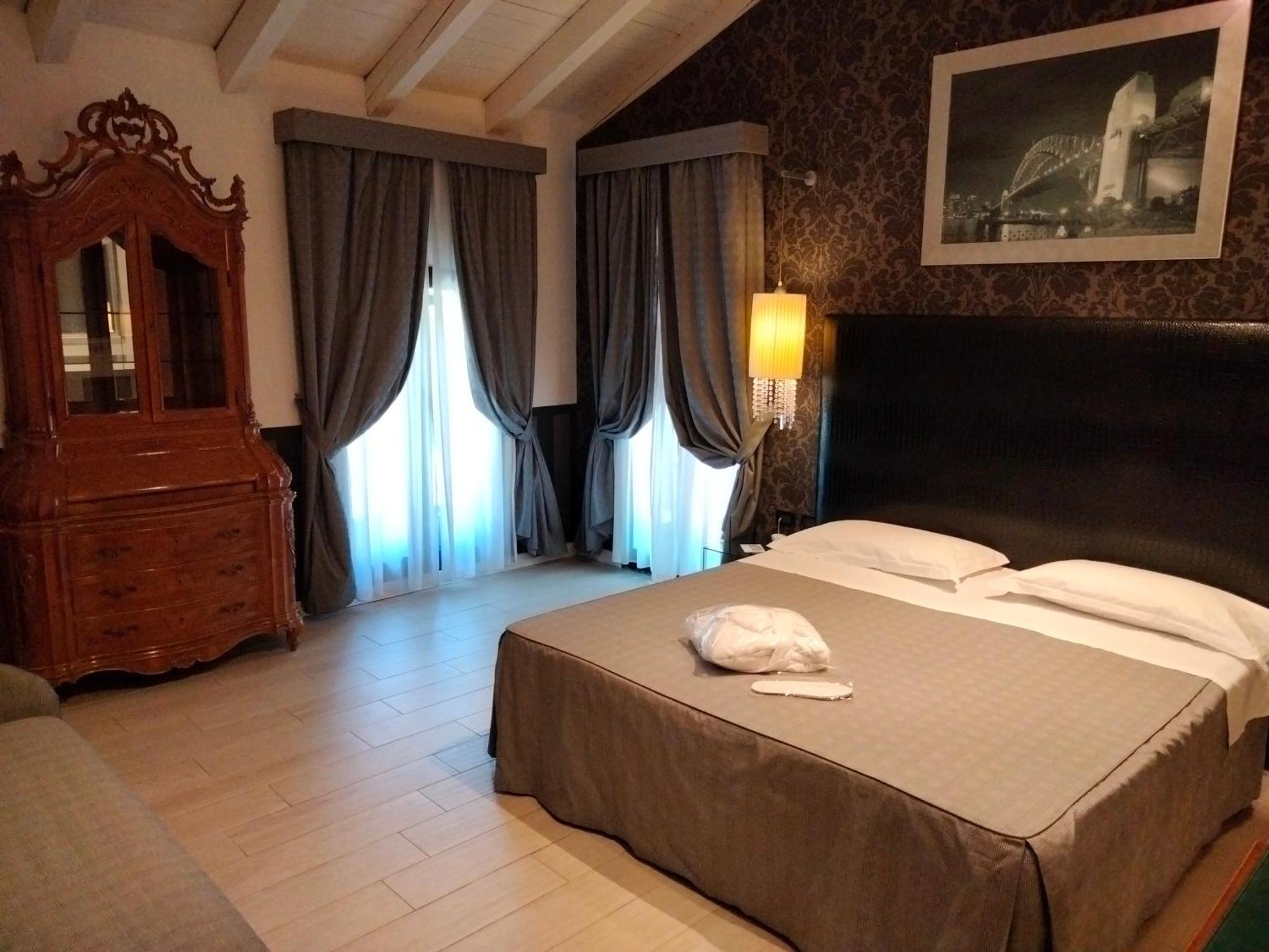 Savoia Hotel Country House Bologna Bagian luar foto
