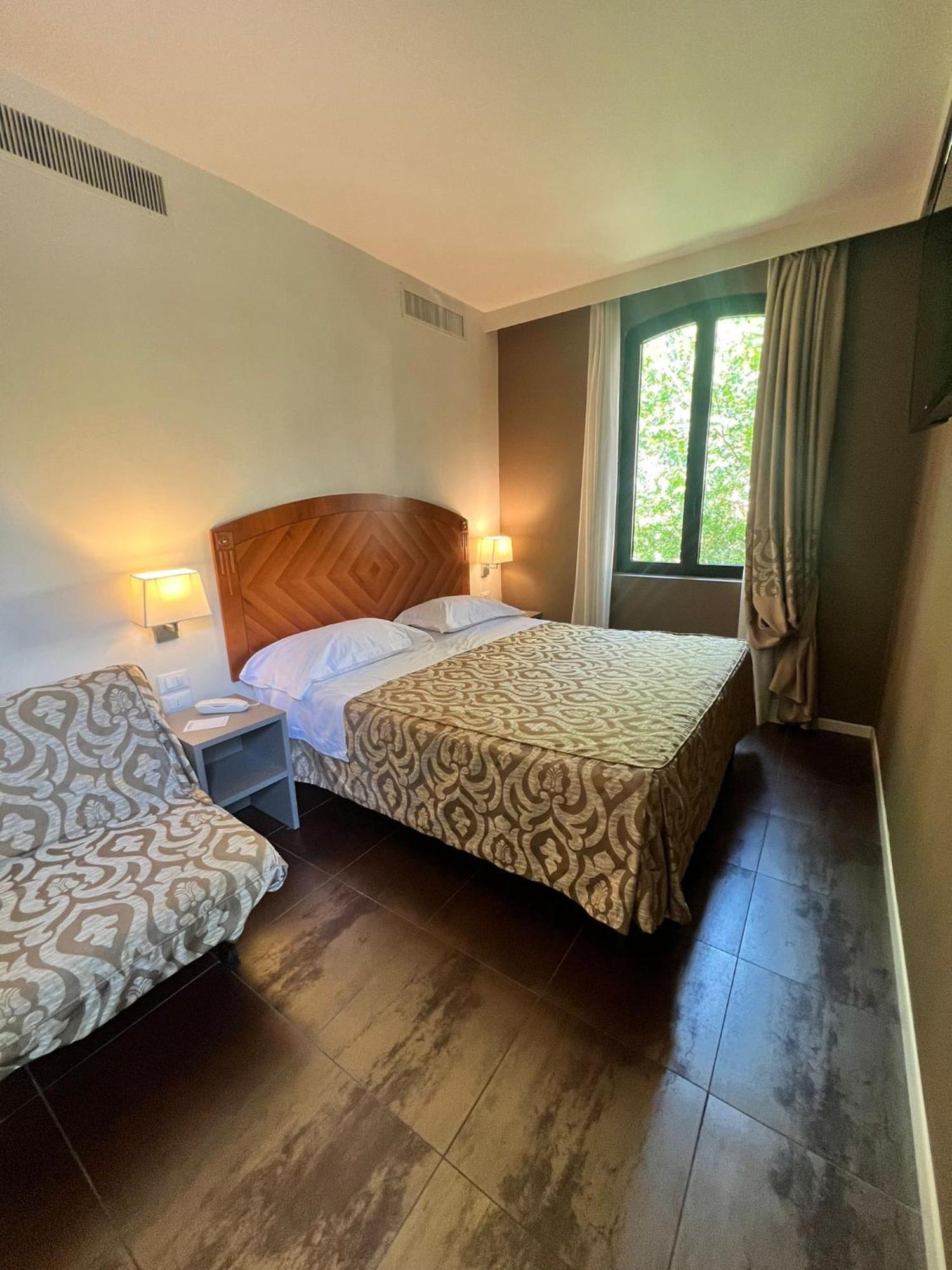 Savoia Hotel Country House Bologna Bagian luar foto