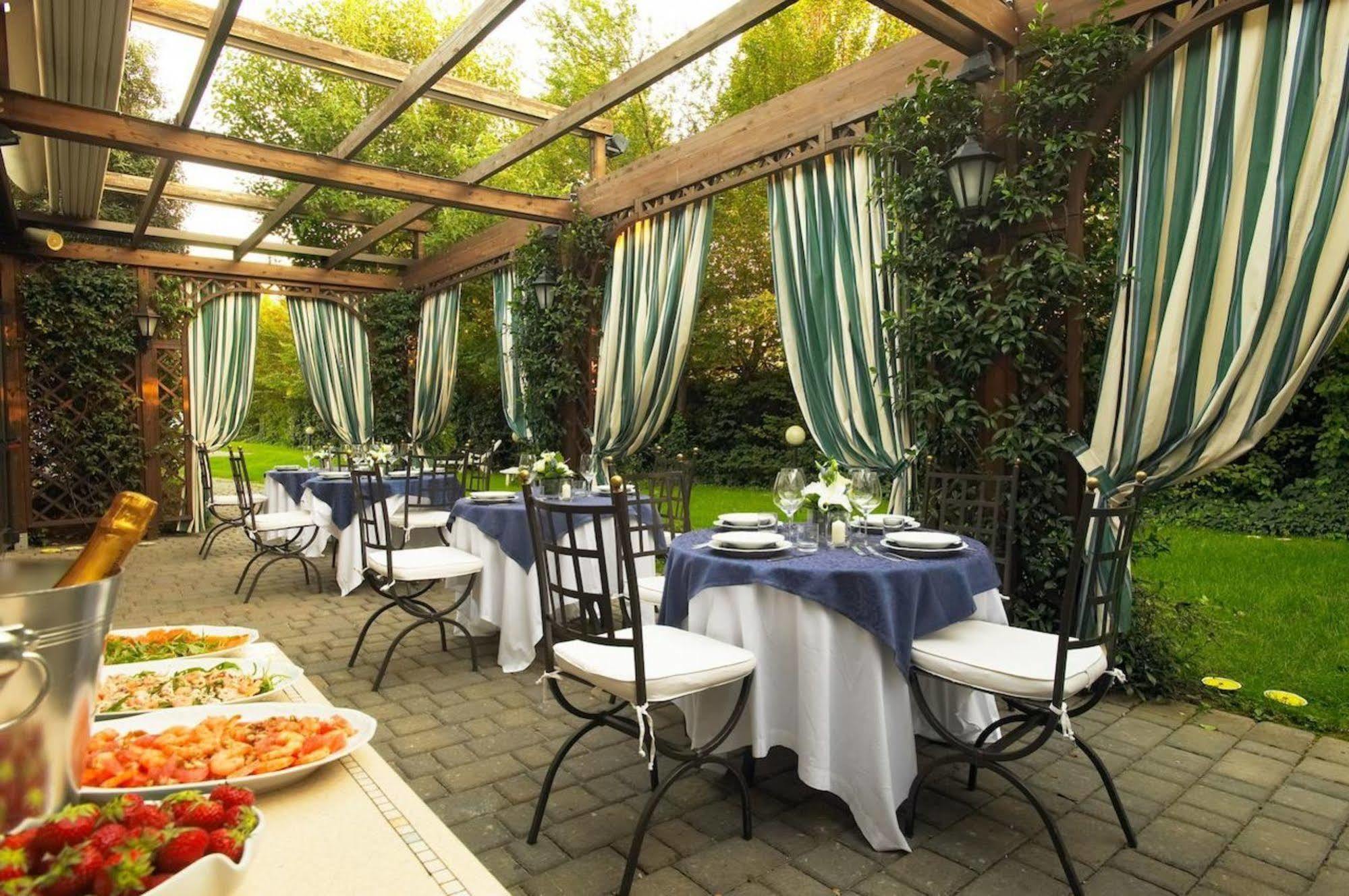 Savoia Hotel Country House Bologna Bagian luar foto